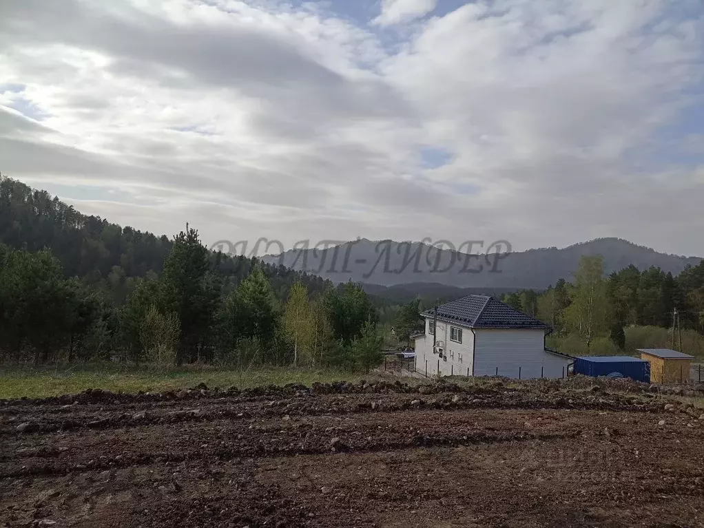 Участок в Алтай, Майминский район, Манжерокское с/пос, с. Озерное ул. ... - Фото 1