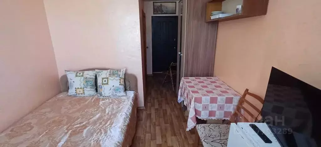 Комната Крым, Сакский район, Новофедоровка пгт ул. Ореховая, 172 - Фото 1