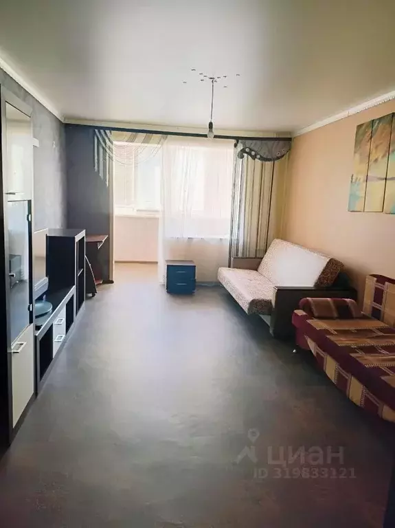 3-к кв. Саратовская область, Балаково ш. Саратовское, 81 (82.0 м) - Фото 1