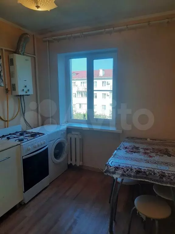 1-к. квартира, 31 м, 4/5 эт. - Фото 0