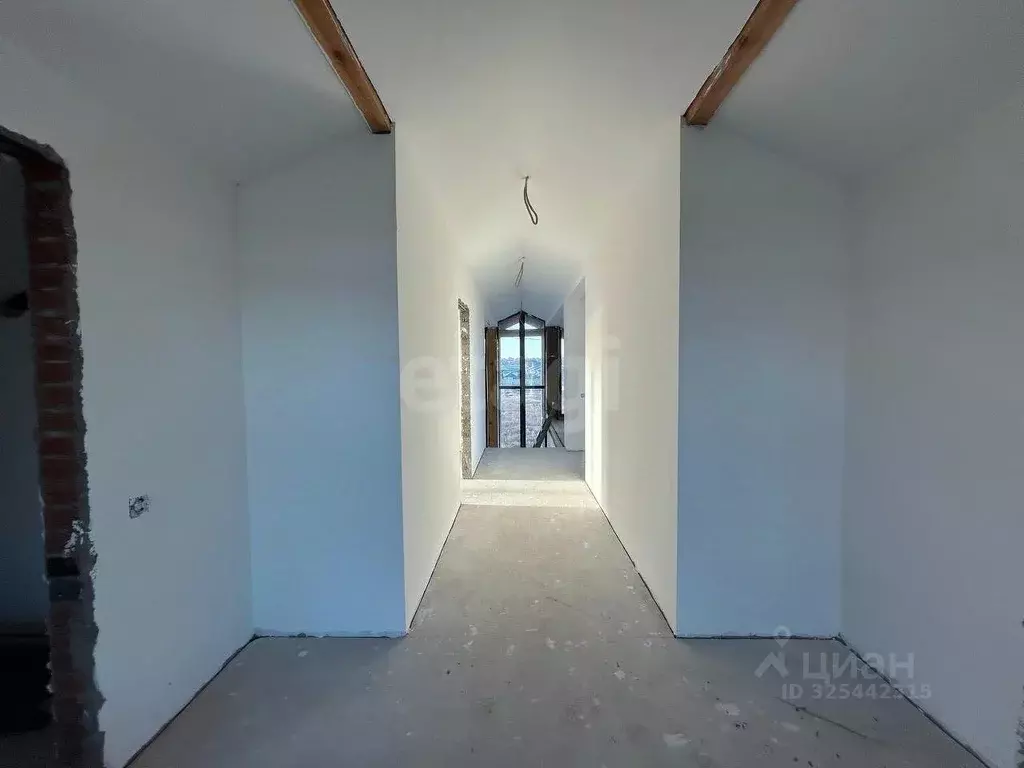 Дом в Башкортостан, Уфа городской округ, с. Нагаево ул. Багровая (250 ... - Фото 1