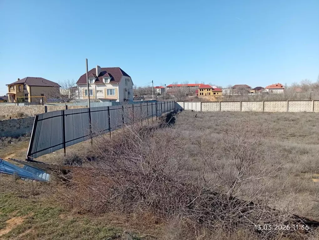 Участок в Астраханская область, Наримановский район, пос. Тинаки 2-е ... - Фото 2