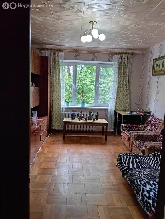 3-комнатная квартира: Ростов-на-Дону, микрорайон Северный, бульвар ... - Фото 1