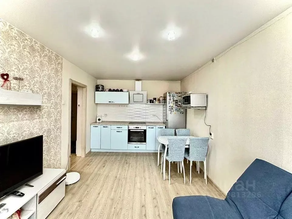 2-к кв. Кировская область, Киров просп. Строителей, 11 (54.0 м) - Фото 2