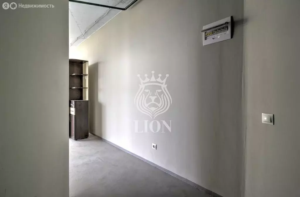 2-комнатная квартира: Алушта, Западная улица, 4к3 (52.1 м) - Фото 2