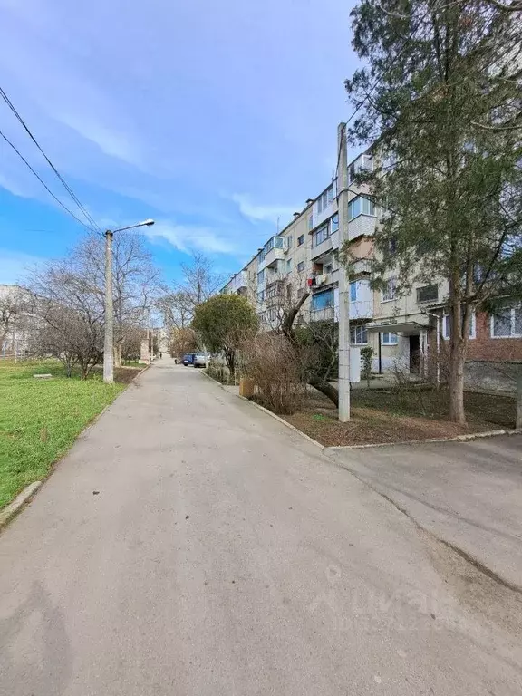 2-к кв. Крым, Керчь ул. Марата, 2 (43.5 м) - Фото 1