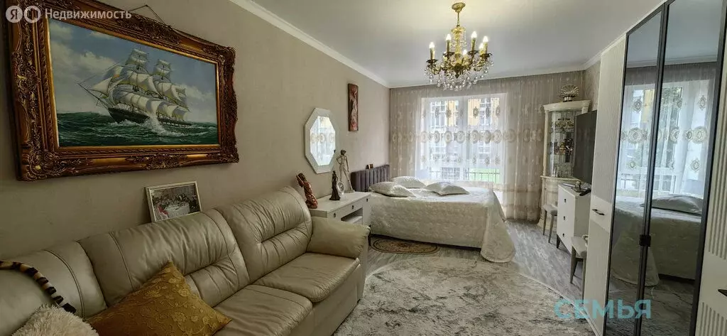 1-комнатная квартира: Владикавказ, улица Шамиля Джикаева, 7А (50 м) - Фото 2