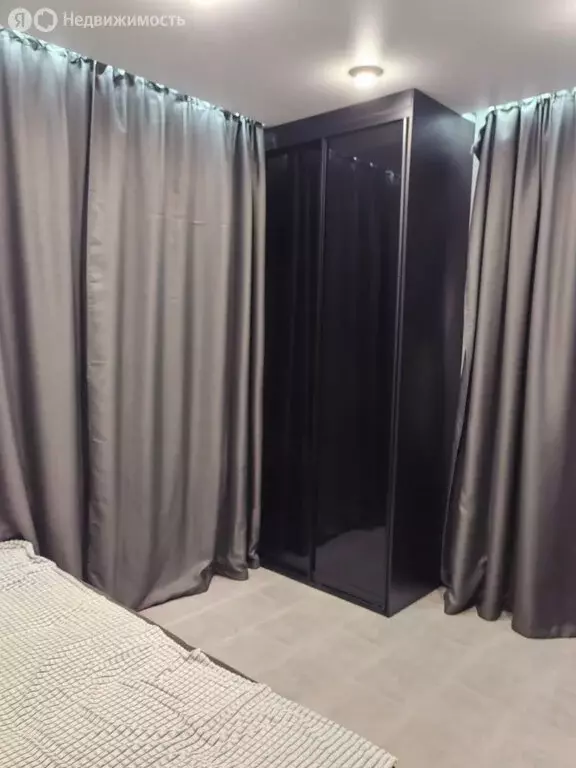 1-комнатная квартира: Тюмень, улица Павла Никольского, 10 (42.9 м) - Фото 2