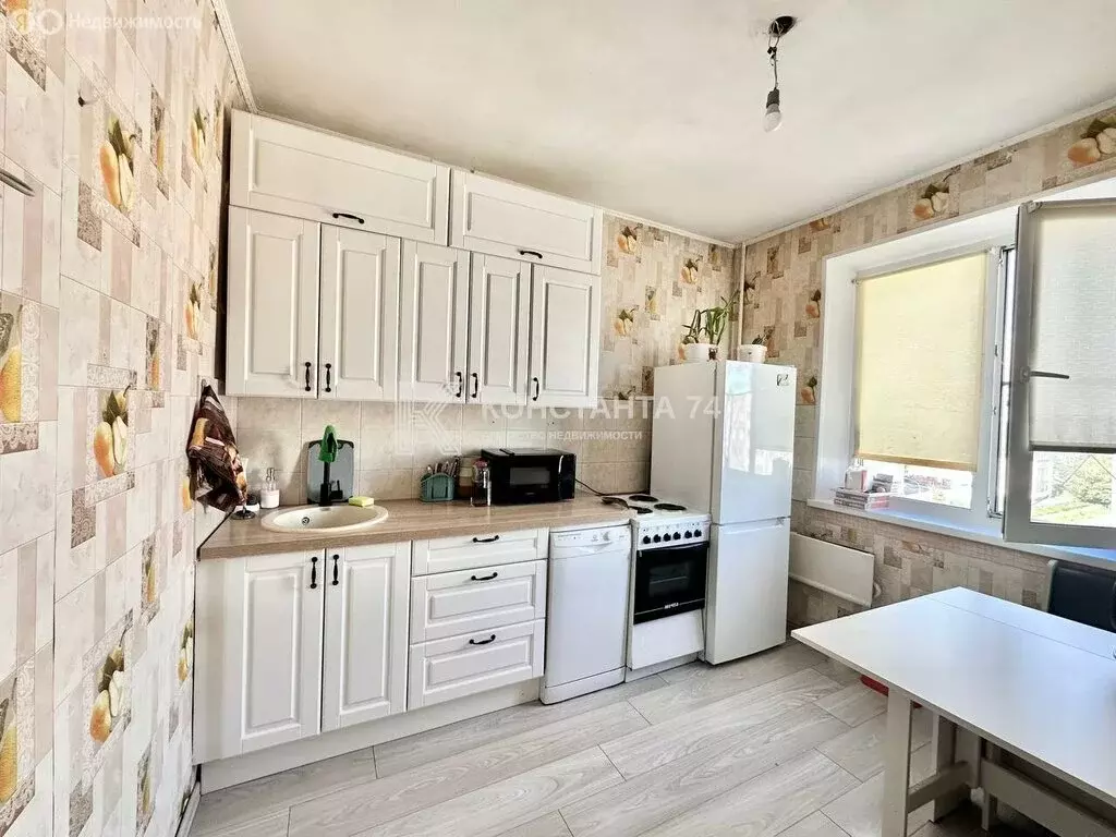 1-комнатная квартира: Челябинск, улица Молодогвардейцев, 39Б (31.7 м) - Фото 0