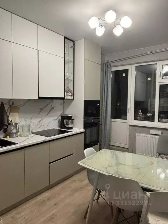 1-к кв. Саха (Якутия), Якутск ул. Лонгинова, 28Б (40.2 м) - Фото 1