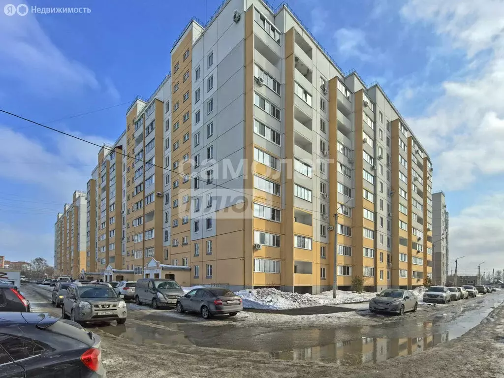 3-комнатная квартира: Омск, Осоавиахимовская улица, 181к3 (77.2 м) - Фото 2