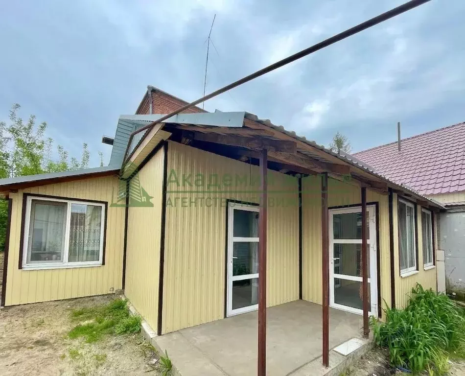 3-к кв. Саратовская область, Аткарск ул. Гагарина, 58 (59.0 м) - Фото 1