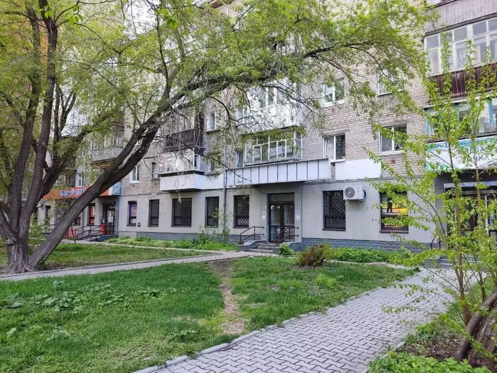 Торговая площадь в Свердловская область, Екатеринбург ул. ... - Фото 1