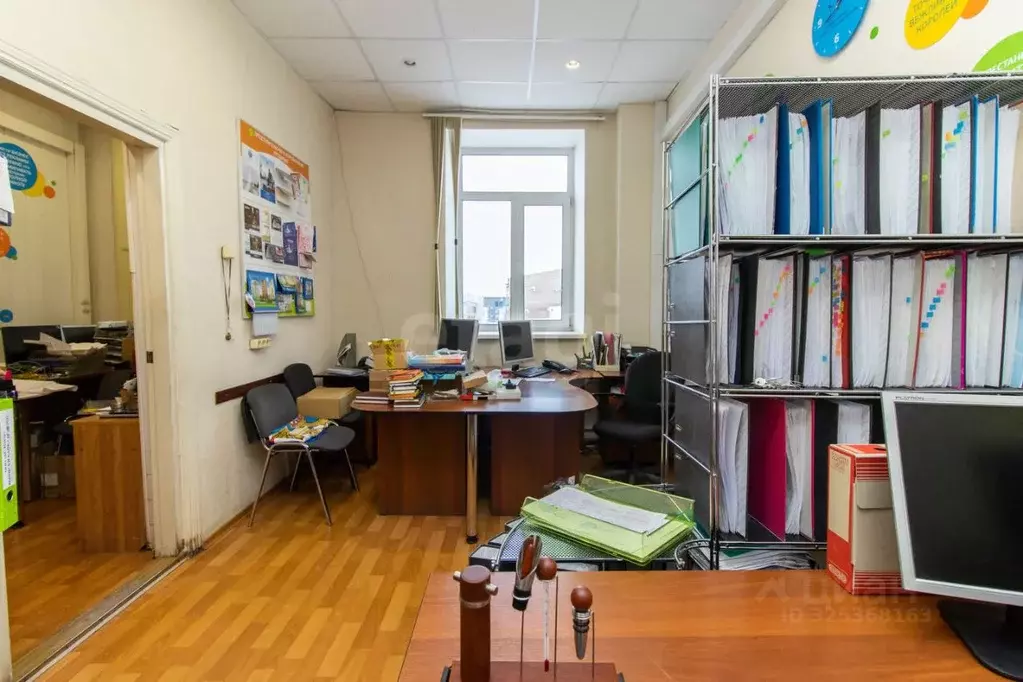 Помещение свободного назначения в Омская область, Омск просп. Карла ... - Фото 1