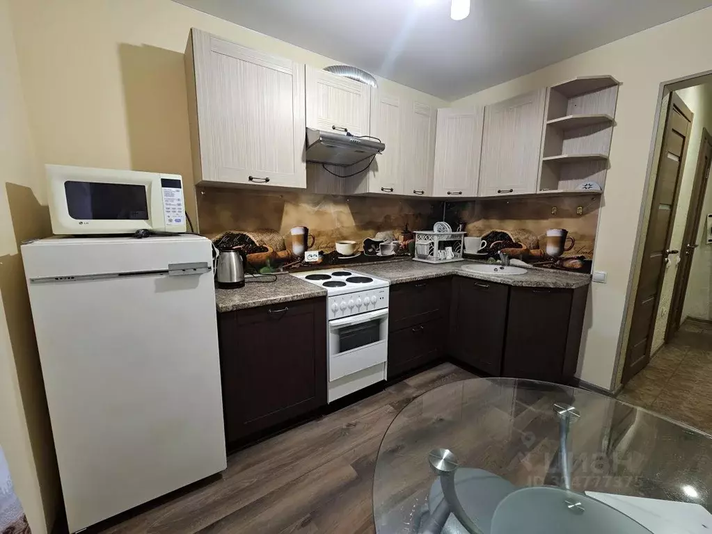 2-к кв. Тюменская область, Тюмень ул. Газопромысловая, 2 (62.0 м) - Фото 2