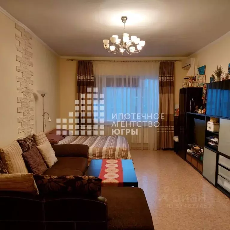 2-к кв. Ханты-Мансийский АО, Ханты-Мансийск ул. Объездная, 8 (82.4 м) - Фото 0