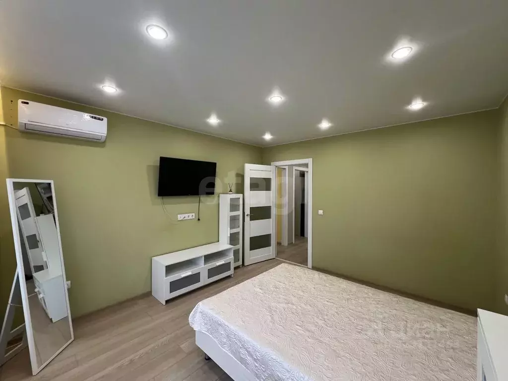 1-к кв. Тюменская область, Тюмень ул. 50 лет Октября, 57Ак1 (36.0 м) - Фото 2