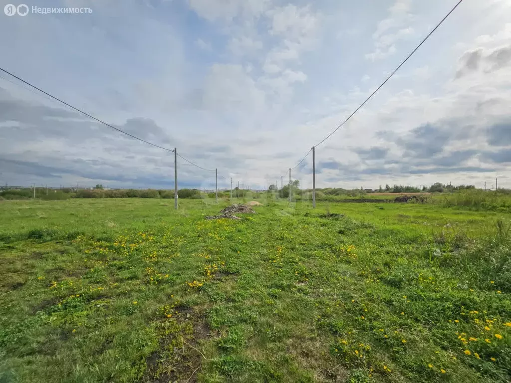 Участок в Тукаевский район, деревня Азьмушкино, Денежная улица (8 м) - Фото 0