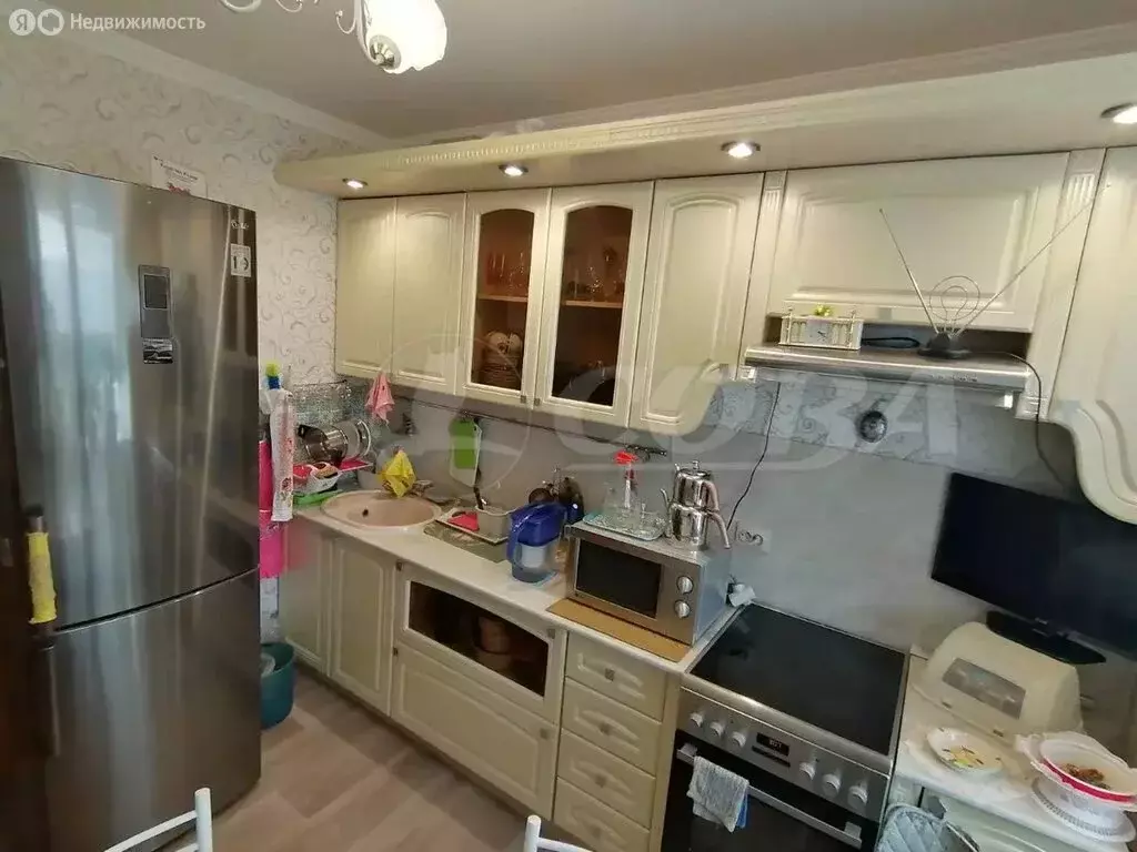 3-комнатная квартира: Тобольск, 10-й микрорайон, 4А (66.1 м) - Фото 1