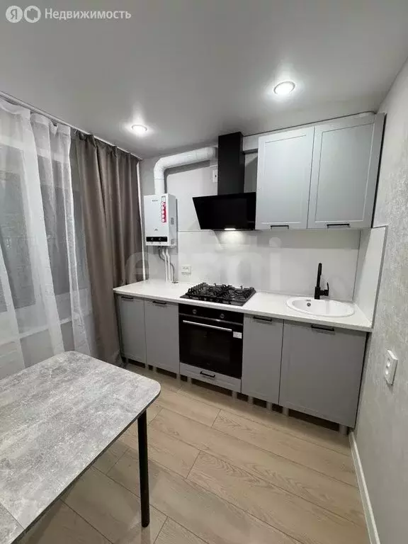 1-комнатная квартира: Ухта, улица 30 лет Октября, 21 (29.5 м) - Фото 1