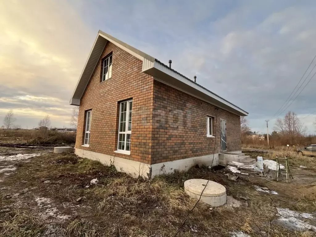 Дом в Башкортостан, Уфимский район, Русско-Юрмашский сельсовет, д. ... - Фото 1