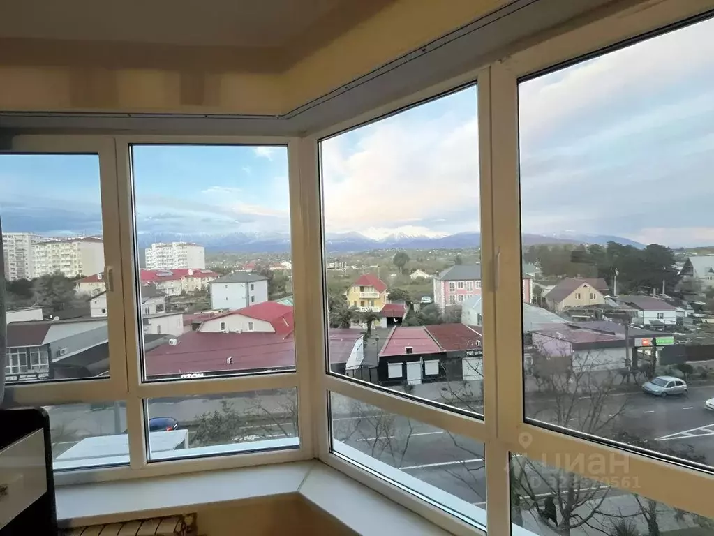 2-к кв. Краснодарский край, Сочи Урожайная ул., 71А (71.2 м) - Фото 2