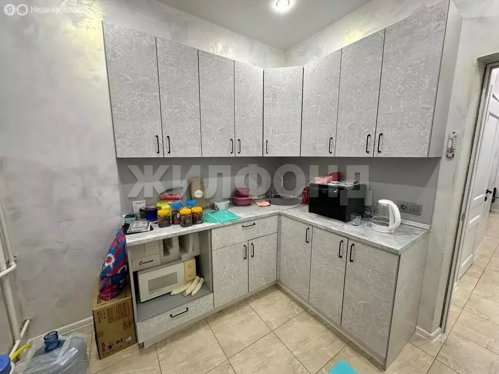 3-комнатная квартира: Тольятти, улица Матросова, 3 (74.2 м) - Фото 0