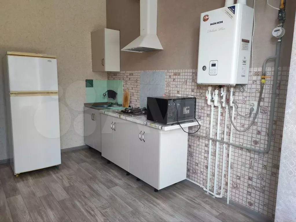 1-к. квартира, 35 м, 1/3 эт. - Фото 1