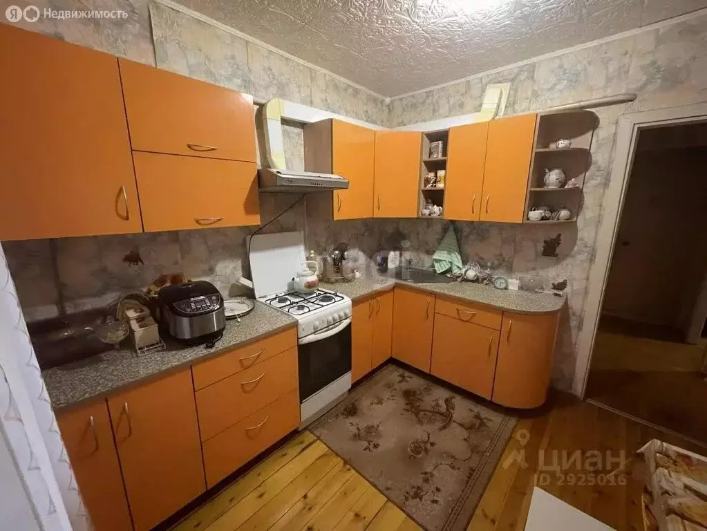 3-комнатная квартира: Липецк, улица А.Г. Стаханова, 10 (64.1 м) - Фото 2
