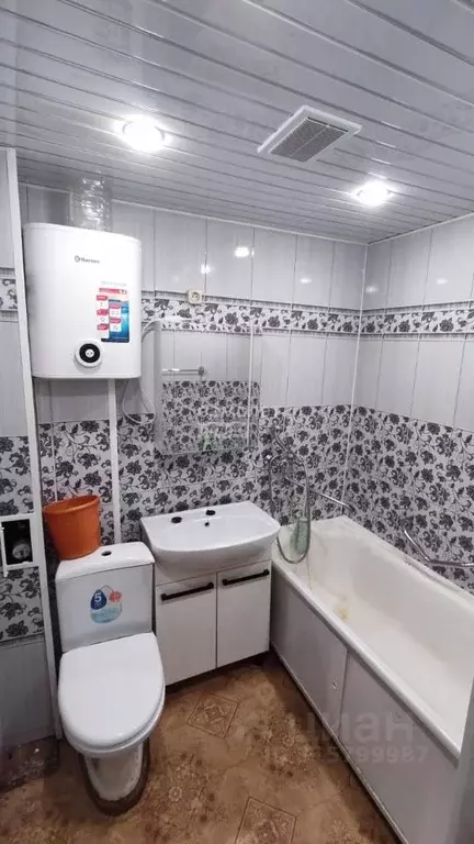 1-к кв. Саратовская область, пос. Дубки ул. Новая, 1 (27.6 м) - Фото 0