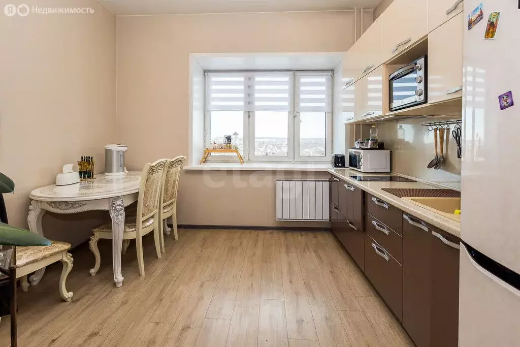 2-комнатная квартира: Благовещенск, улица Шимановского, 82 (58.1 м) - Фото 1