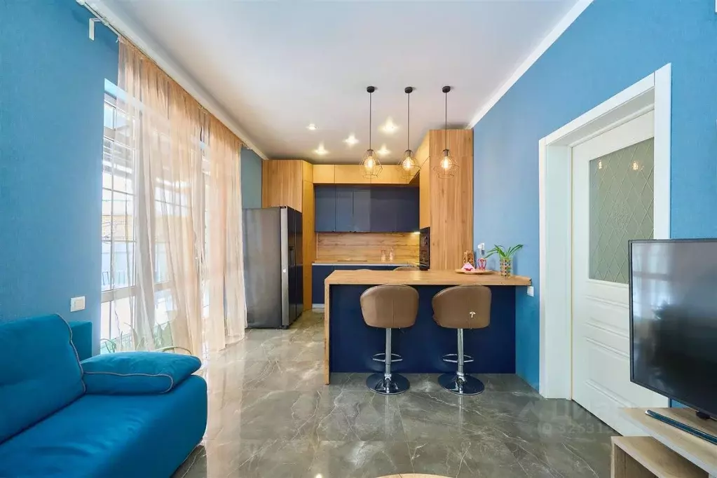 Дом в Краснодарский край, Краснодар ул. Имени Героя Василия Глаголева, ... - Фото 1