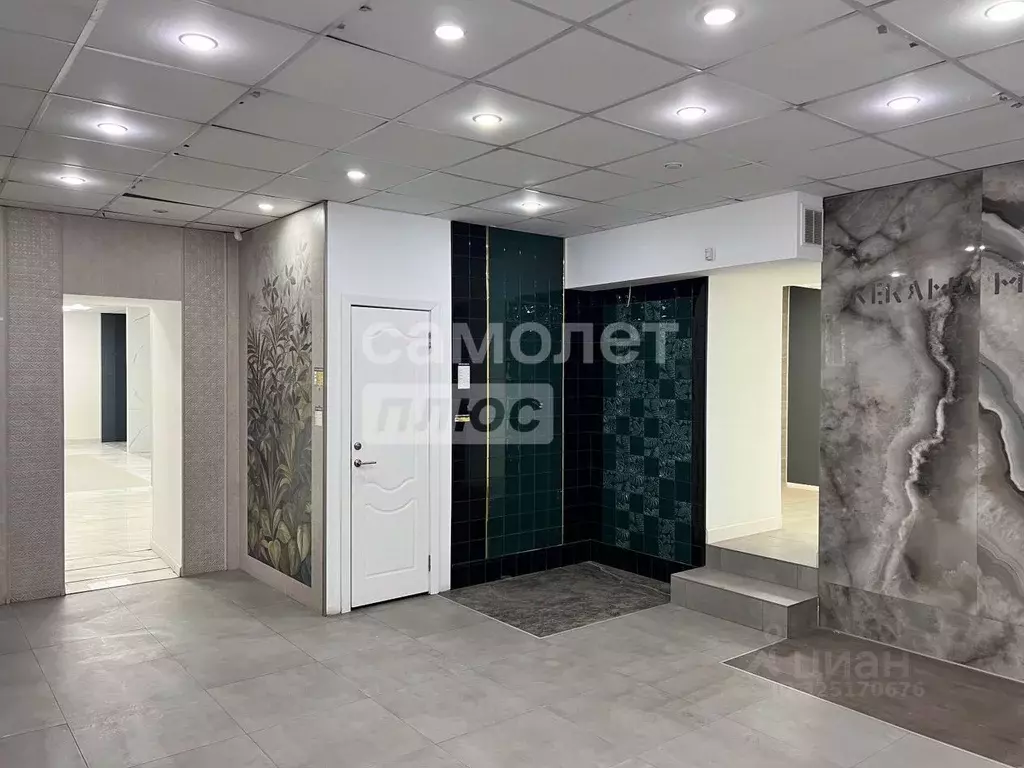 Торговая площадь в Челябинская область, Челябинск ул. Энгельса, 38 ... - Фото 1