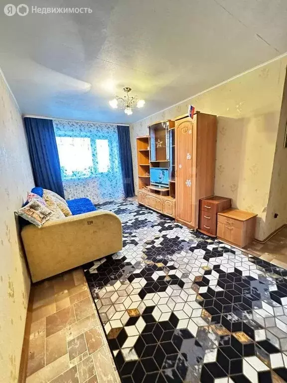 3-комнатная квартира: Елабуга, проспект Мира, 16 (60 м) - Фото 0