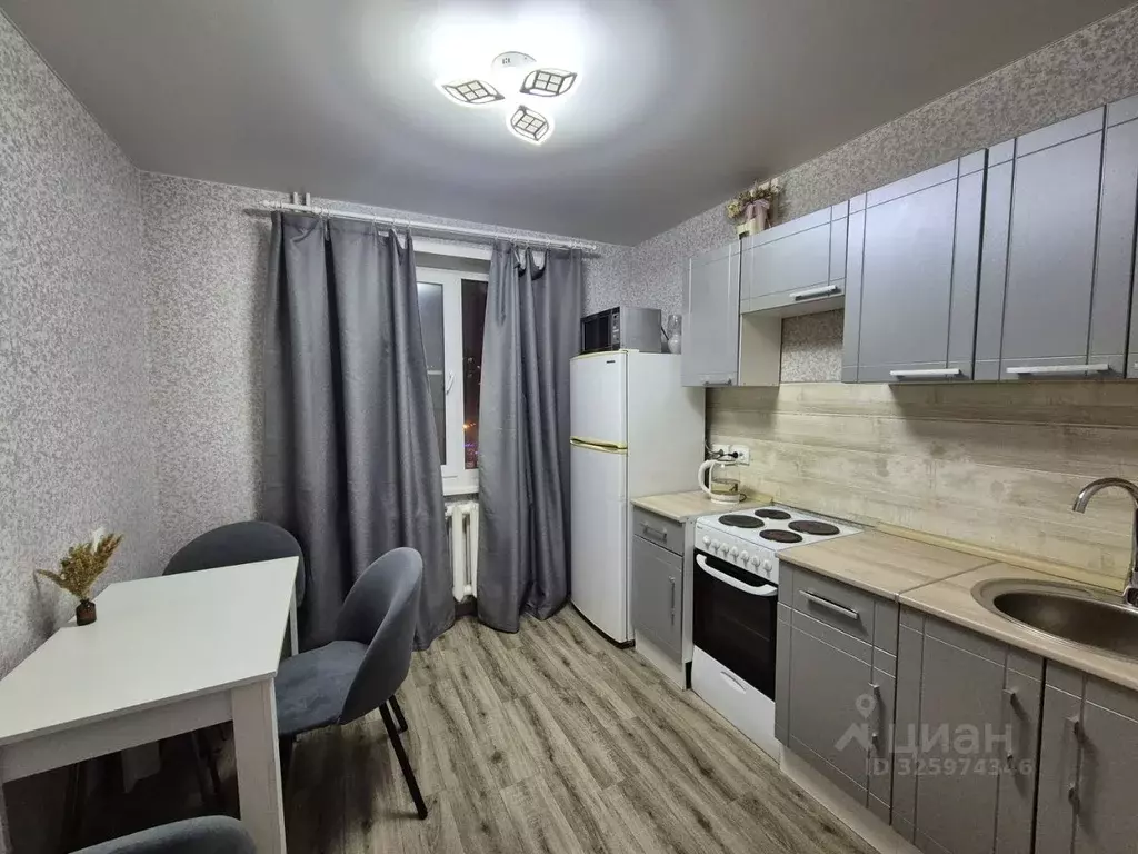 1-к кв. Самарская область, Тольятти Тополиная ул., 4 (33.0 м) - Фото 1