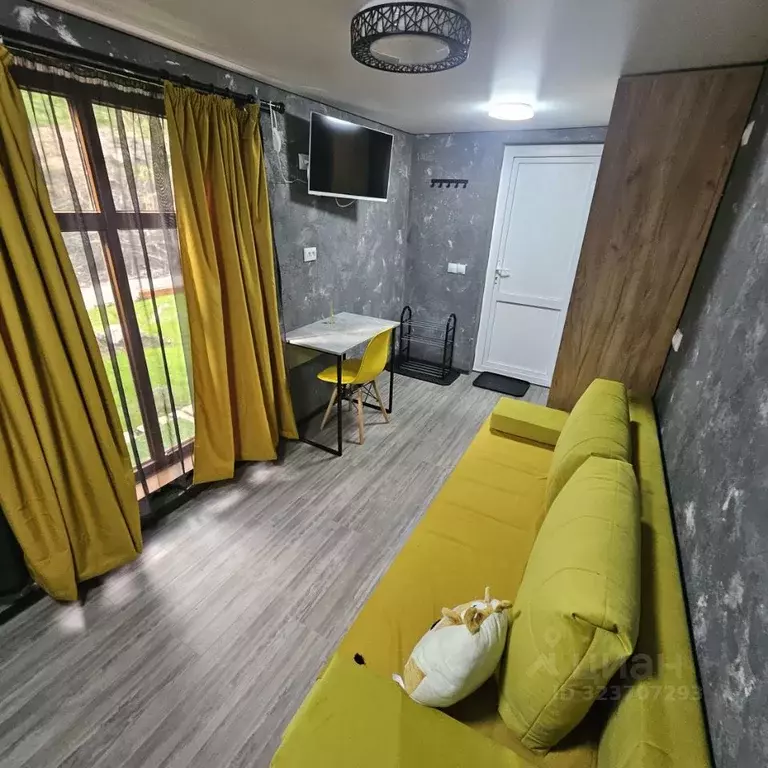 Дом в Краснодарский край, Сочи Красная Поляна пгт, ул. Защитников ... - Фото 1