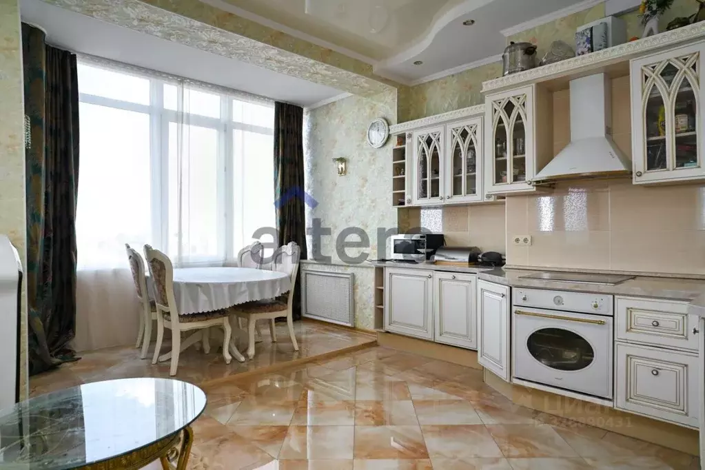 2-к кв. Татарстан, Казань ул. Качалова, 76 (77.4 м) - Фото 1