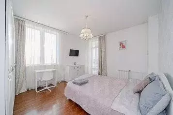 2-к кв. Свердловская область, Екатеринбург ул. Щербакова, 5А (76.0 м) - Фото 0