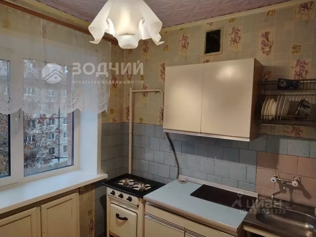 1-к кв. Чувашия, Чебоксары Молодежный пер., 11 (29.9 м) - Фото 1