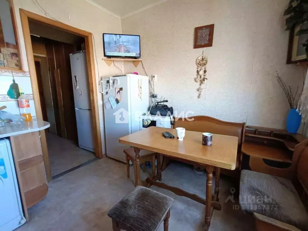 3-к кв. Белгородская область, Белгород ул. Буденного, 6 (71.4 м) - Фото 2
