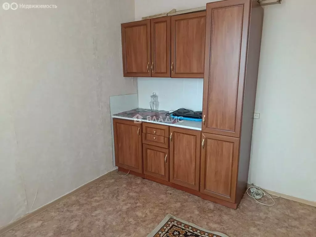 1к в 2-комнатной квартире (11.7 м) - Фото 1