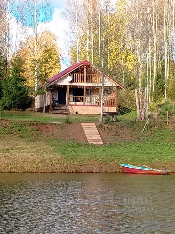 Дом в Ленинградская область, Волховский район, Колчановское с/пос, д. ... - Фото 1
