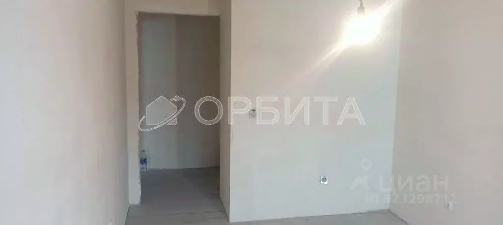 2-к кв. Тюменская область, Тюмень ул. Новоселов, 113 (52.2 м) - Фото 2