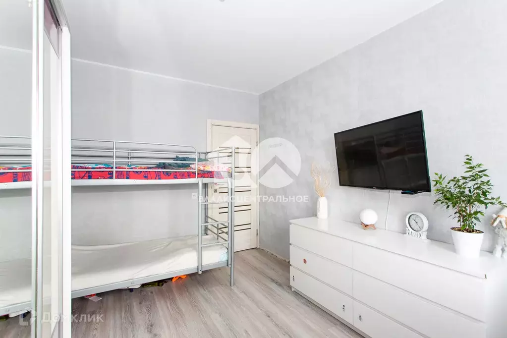 Продаётся 3-к квартира, 59.6 м - Фото 1