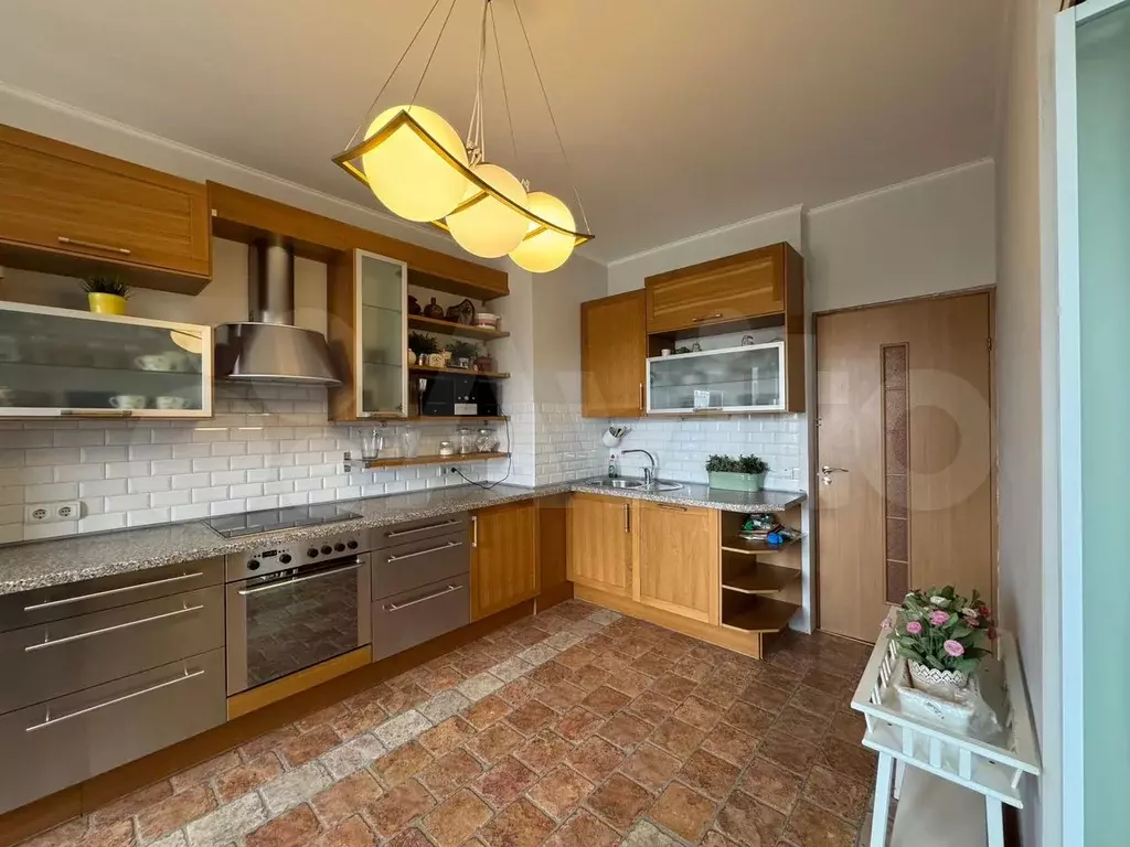 2-к. квартира, 85 м, 6/12 эт. - Фото 0