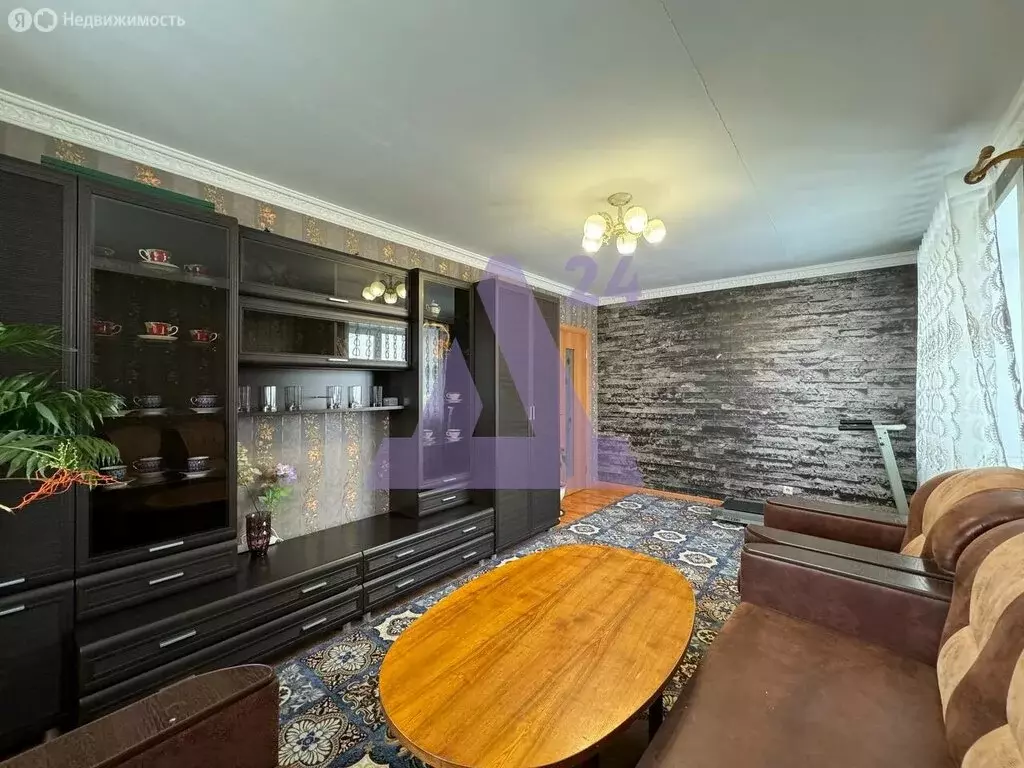 3-комнатная квартира: Барнаул, улица Эмилии Алексеевой, 65 (79 м) - Фото 2