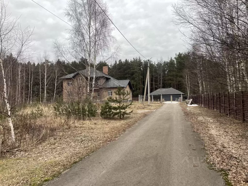 Участок в Калужская область, Жуковский муниципальный округ, Высокиничи ... - Фото 1