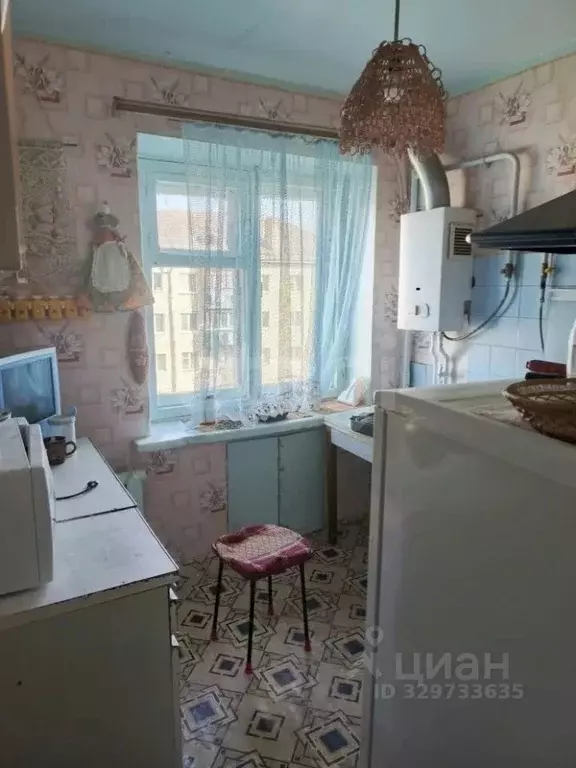 3-к кв. Калужская область, Малоярославецкий муниципальный округ, с. ... - Фото 1