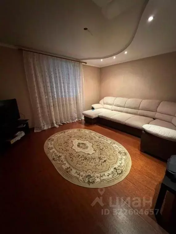 2-к кв. Татарстан, Зеленодольск ул. Королева, 14А (68.0 м) - Фото 1