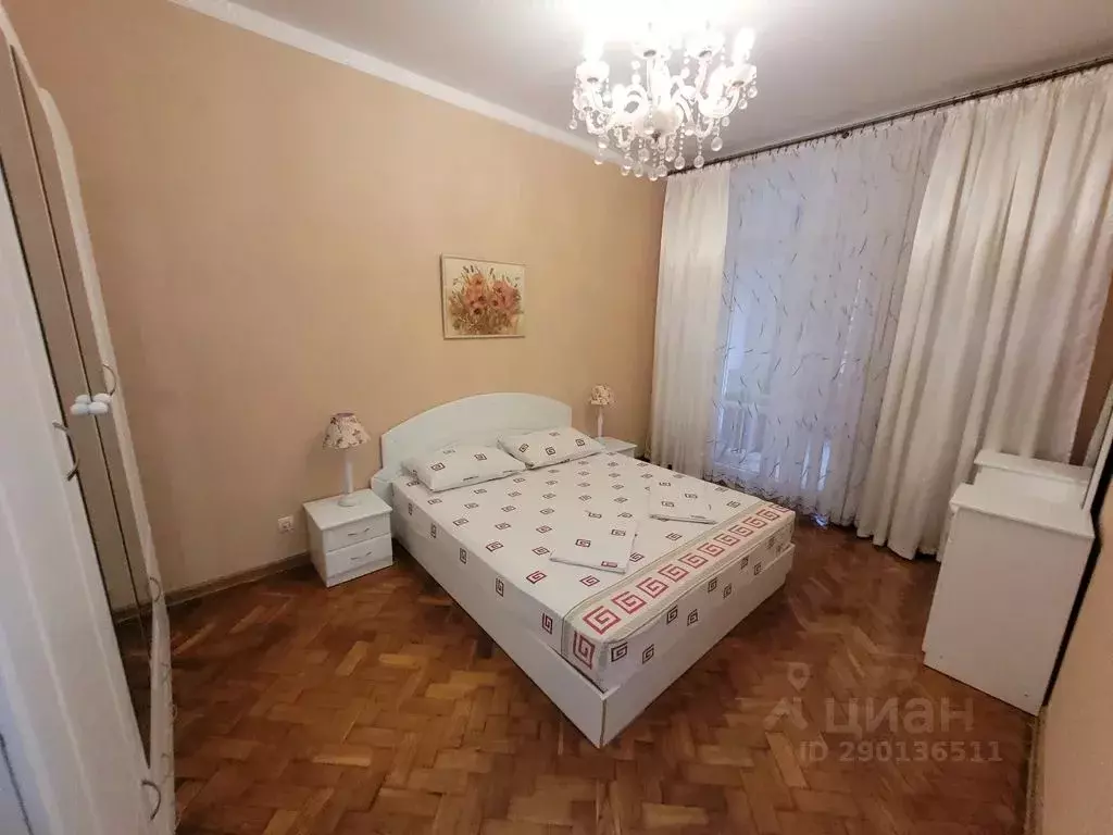 2-к кв. Крым, Ялта ул. Пушкинская, 15 (49.0 м) - Фото 1